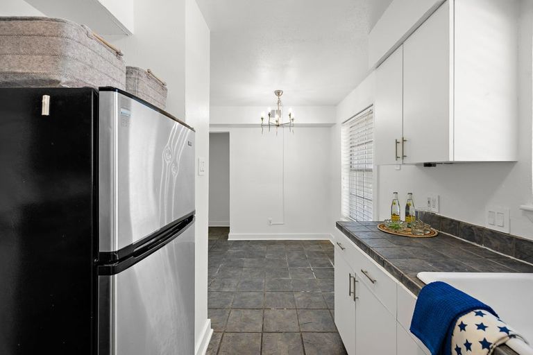 17-custom-3902-peterson-ave,-106-kcp-080423---52.jpg