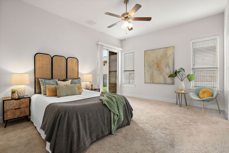 17-web-or-mls-1305-sarah-christine-ln-kcp-062124---80.jpg