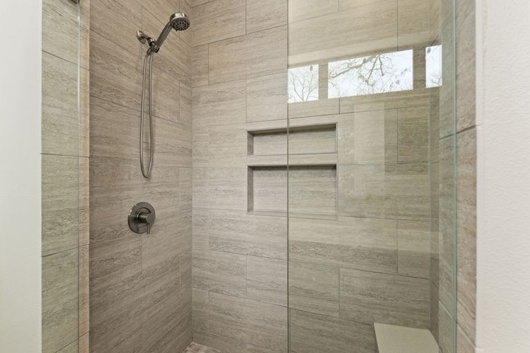 17-web-or-mls-1706-canterbury-st-(17-of-37).jpg
