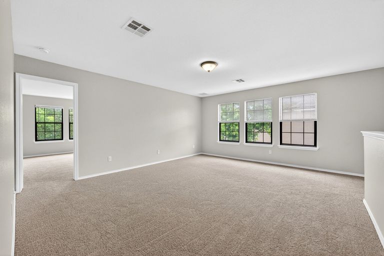 17-web-or-mls-204-lauren-loop-(17-of-27).jpg