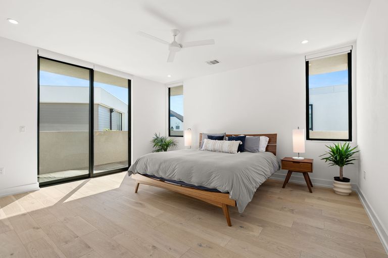 17-web-or-mls-2524-doc-reeves-st-(10-of-30).jpg