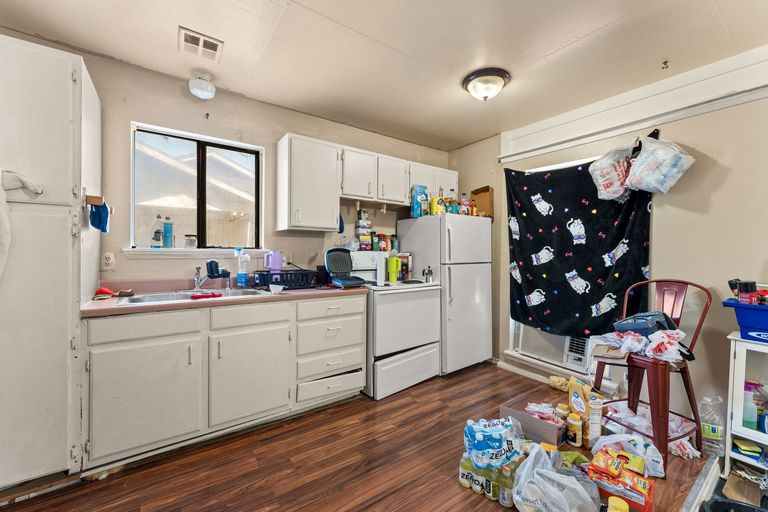 17-web-or-mls-308-highland-estates-dr-12.jpg