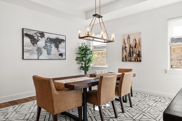 17-web-or-mls-3234-amore-way-(4-of-30).jpg