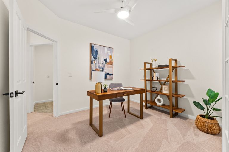 17-web-or-mls-5708-bexley-ct-2.jpg
