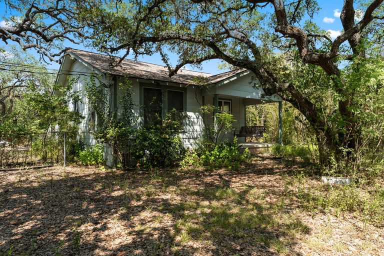 17-web-or-mls-7306-cooper-ln-21.jpg