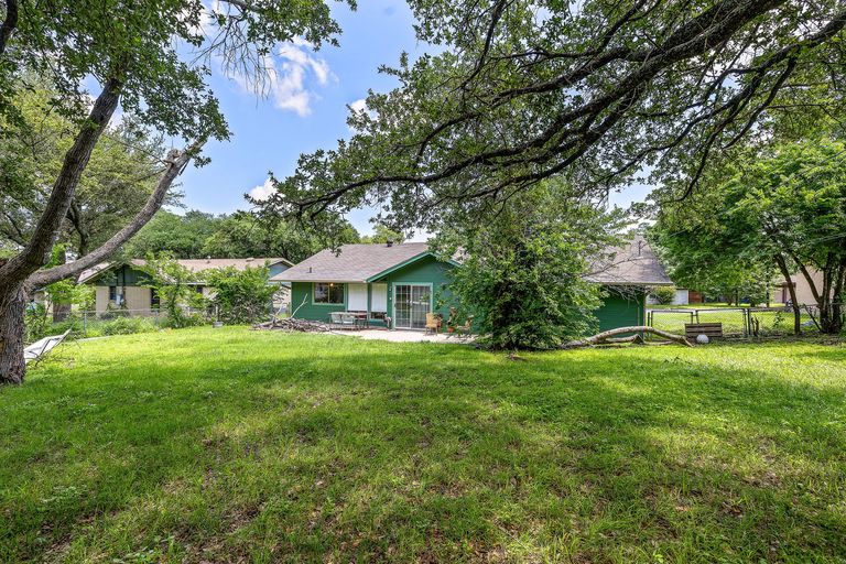 18-web-or-mls-11604-oak-trail-kcp-042924---81-1720978371.jpg