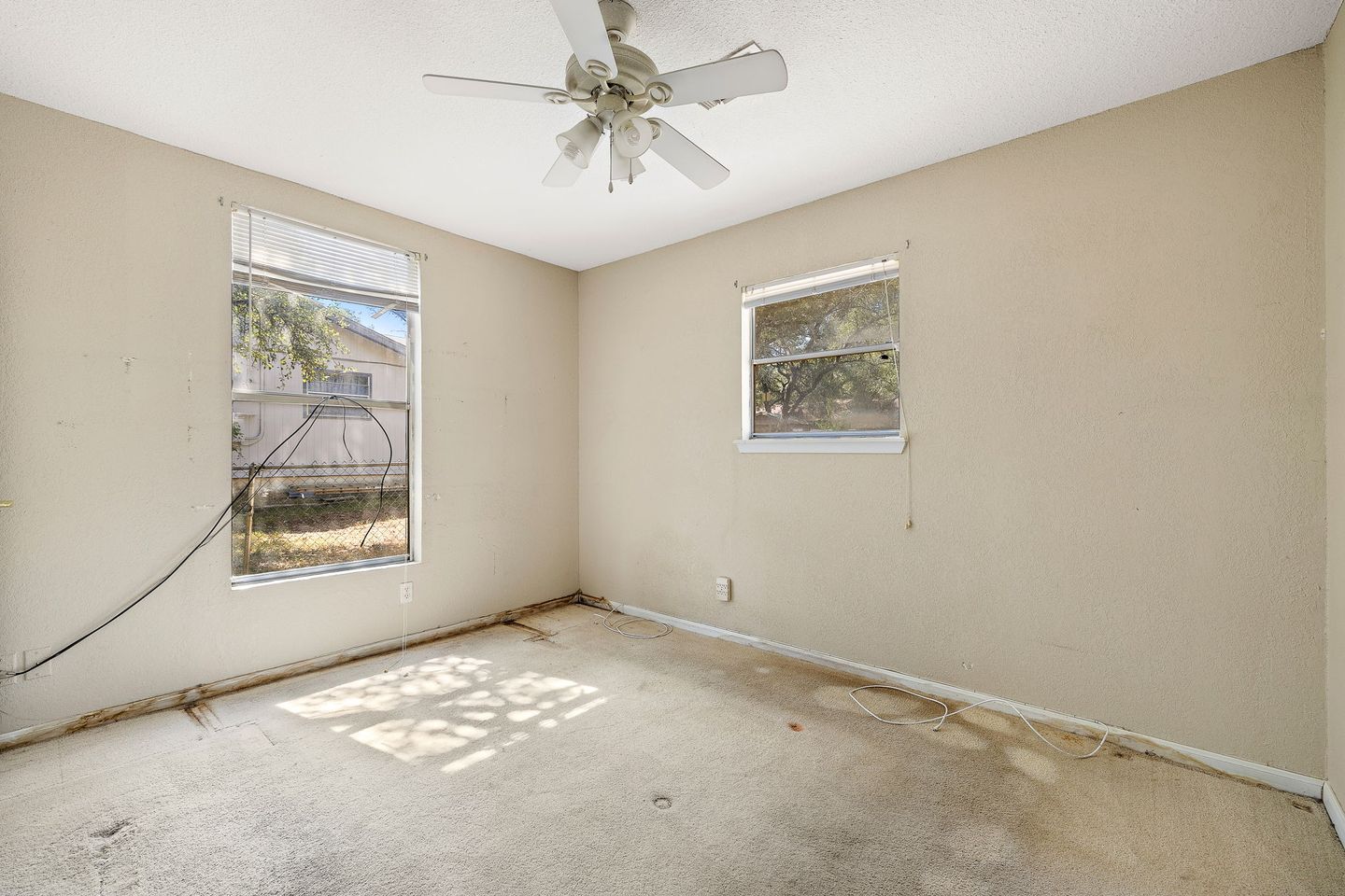 18-web-or-mls-1209-doris-ln-kcp-092524---11.jpg