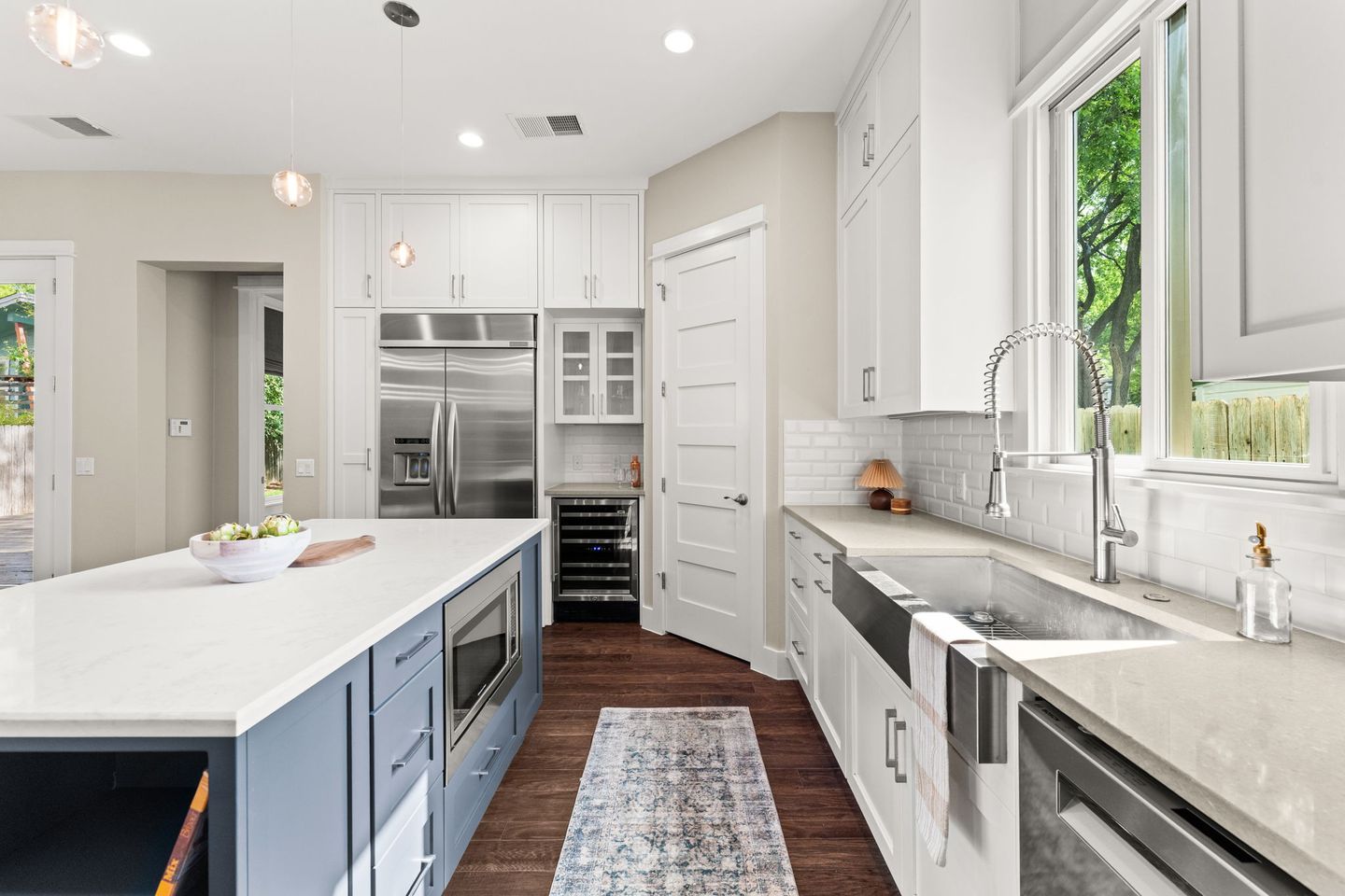 18-web-or-mls-1710-payne-ave-19.jpg