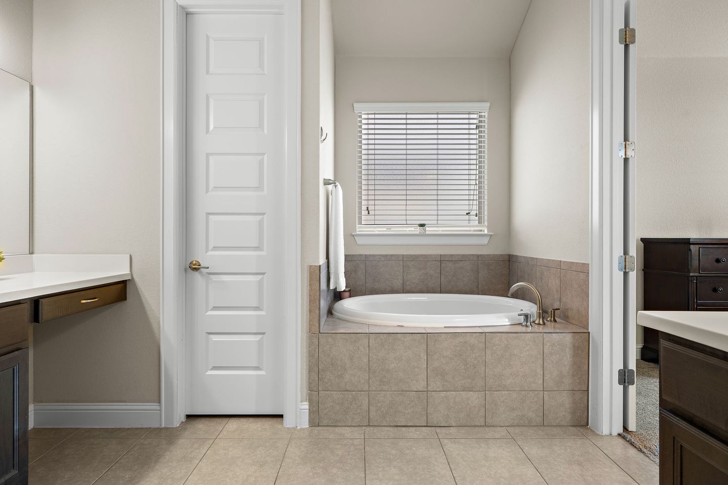 18-web-or-mls-21411-greylag-dr-kcp-032525---59.jpg