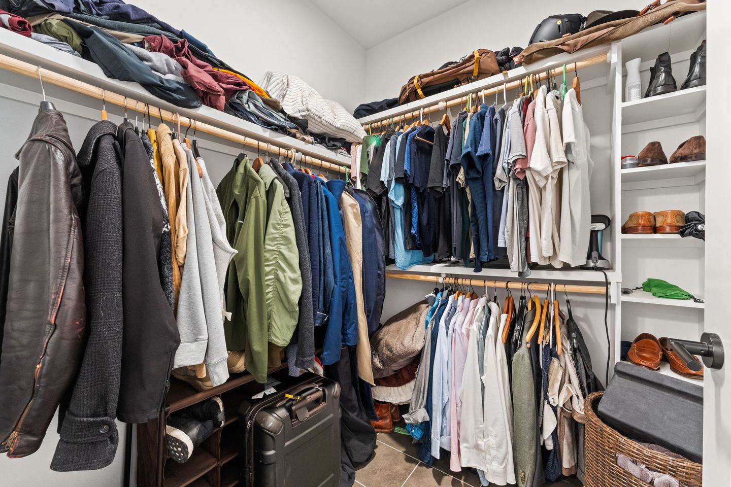18-web-or-mls-3101-govalle-ave-215-19.jpg