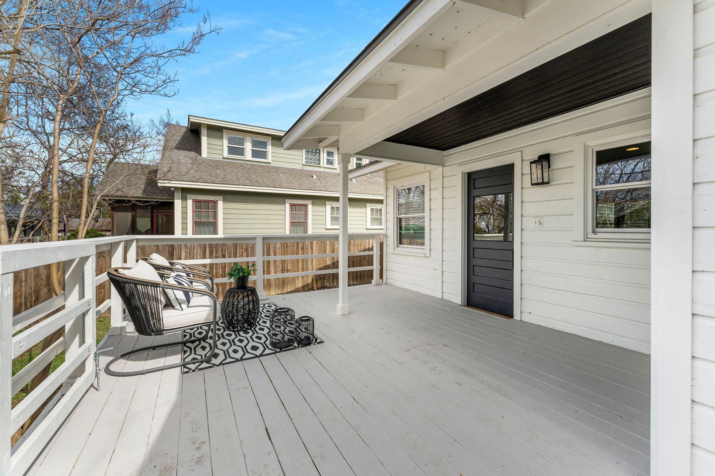 18-web-or-mls-4502-rosedale-ave-(21-of-26).jpg