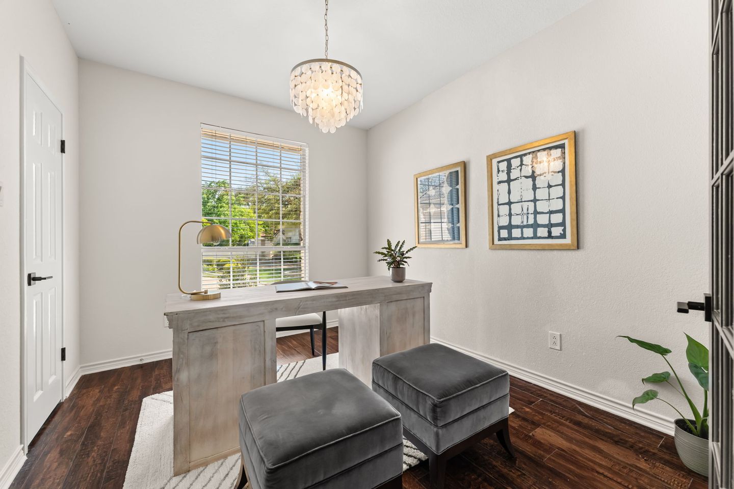 18-web-or-mls-6-dovedale-cove-13.jpg