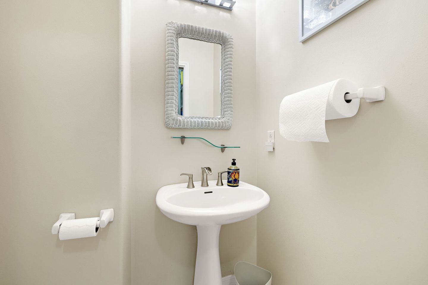 18-web-or-mls-7-inwood-cir-020625-136.jpg