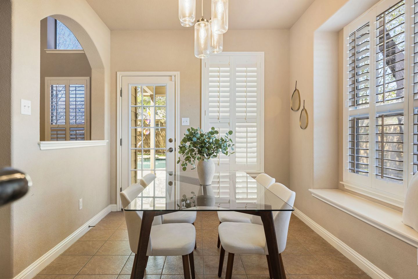 18-web-or-mls-801-zappa-dr-kcp-031226---180.jpg