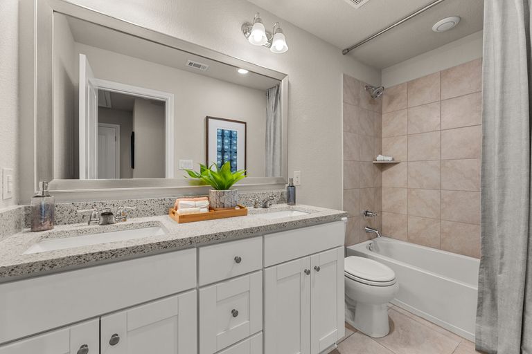18-web-or-mls-845-cherrystone-loop-23.jpg