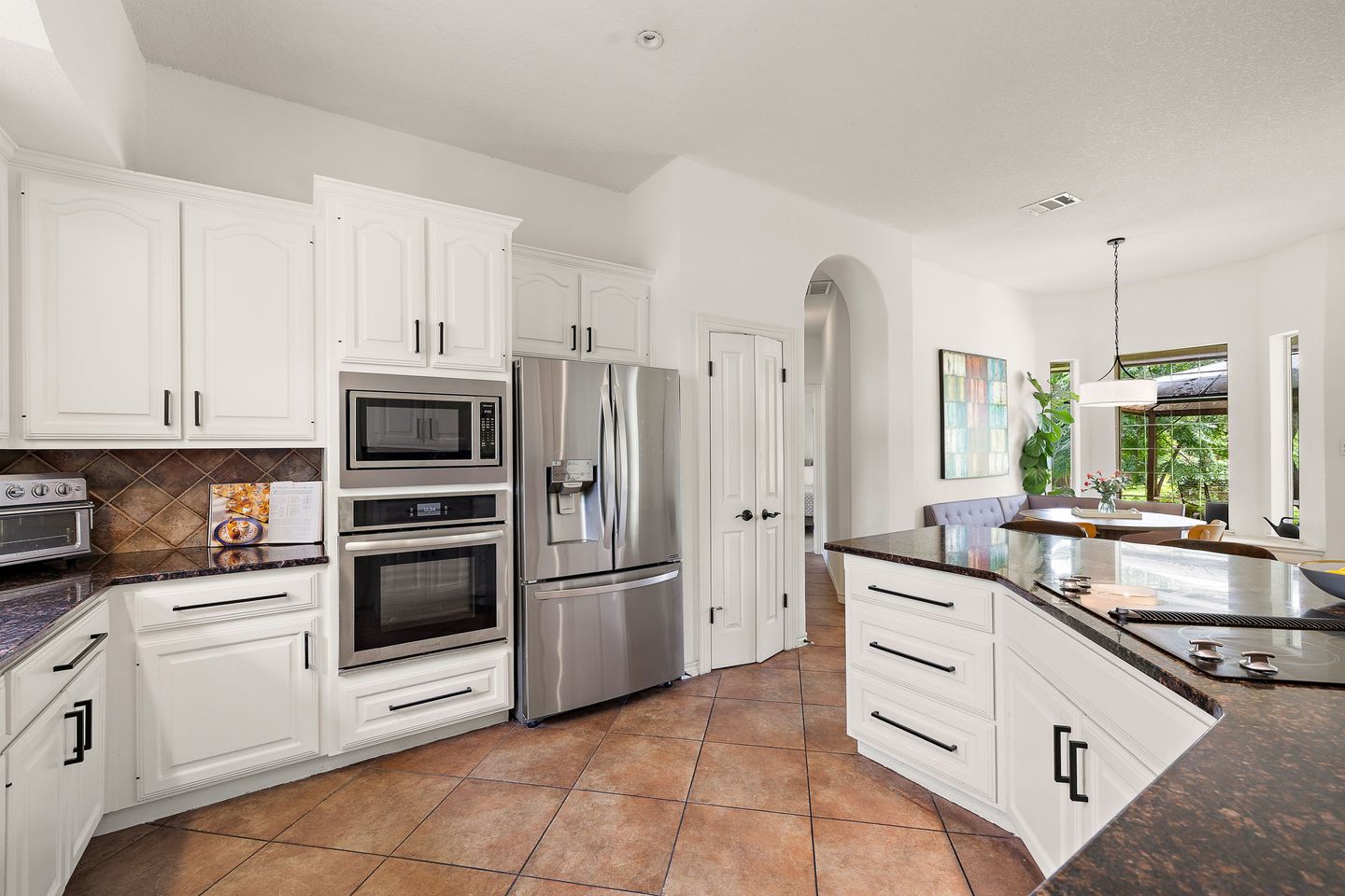 18-web-or-mls-9608-streamside-dr-kcp-061526---164.jpg