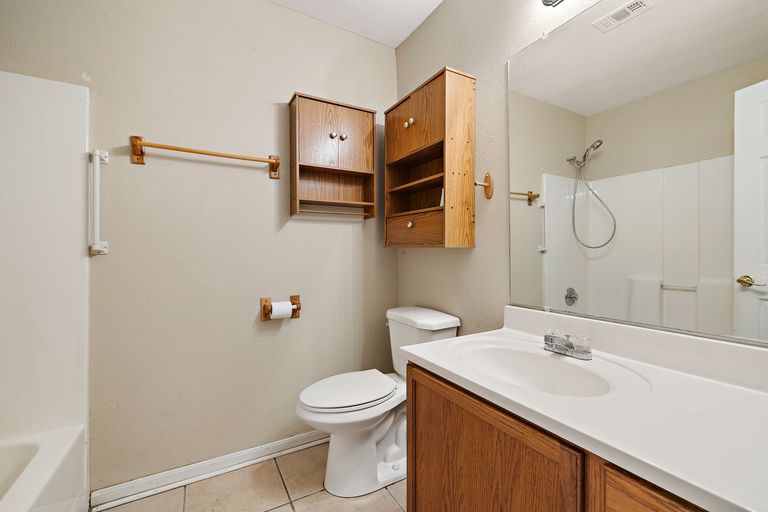 19-web-or-mls-1209-doris-ln-kcp-092524---51.jpg