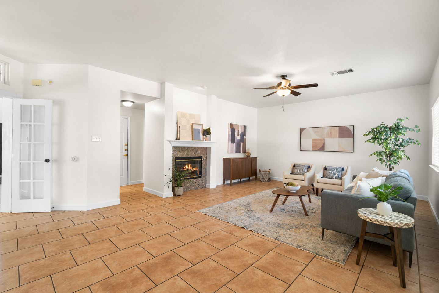 19-web-or-mls-16801-stockton-dr.jpg