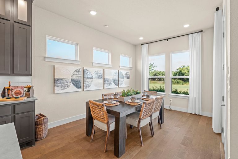 19-web-or-mls-217-northcrest-dr.jpg