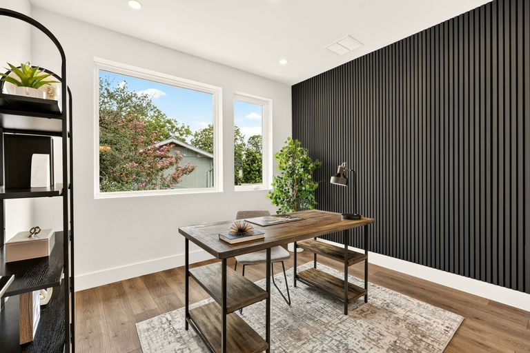 19-web-or-mls-4601-hank-ave-1-(21-of-32).jpg