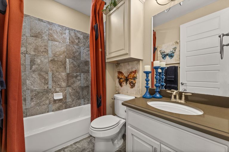 19-web-or-mls-4908-fiore-trl-(5-of-39).jpg