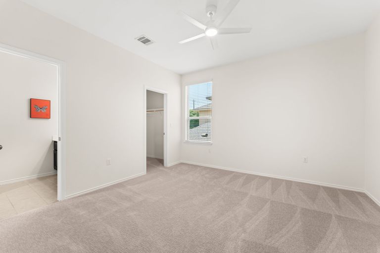 19-web-or-mls-9528-hunter-ln-24-1746648472.jpg