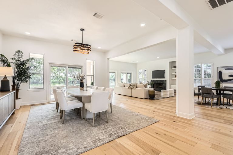 1900-lakecliff-hills-ln---web-quality---013---09-dining-room.jpg