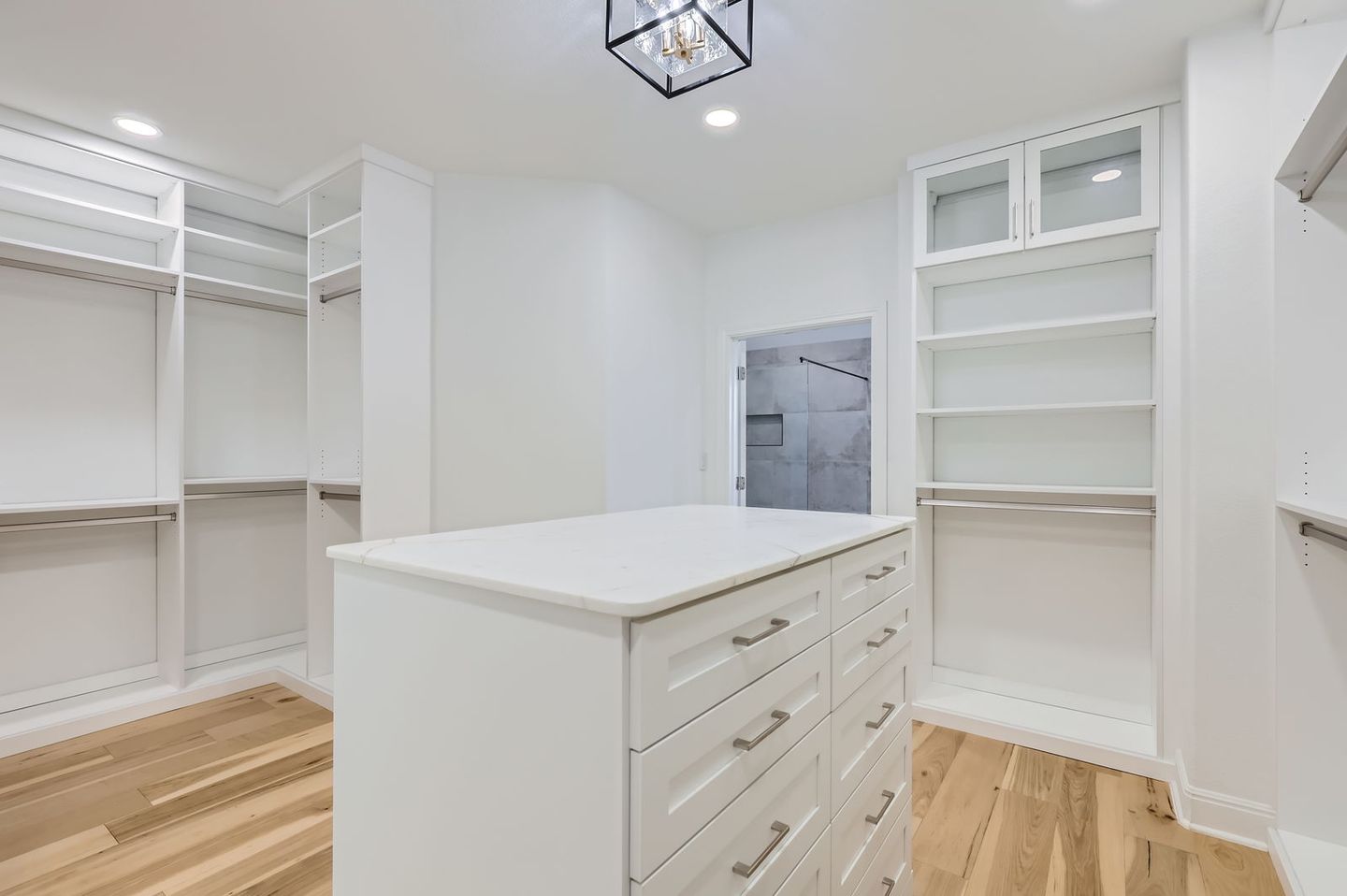 1900-lakecliff-hills-ln---web-quality---030---36-2nd-floor-closet.jpg