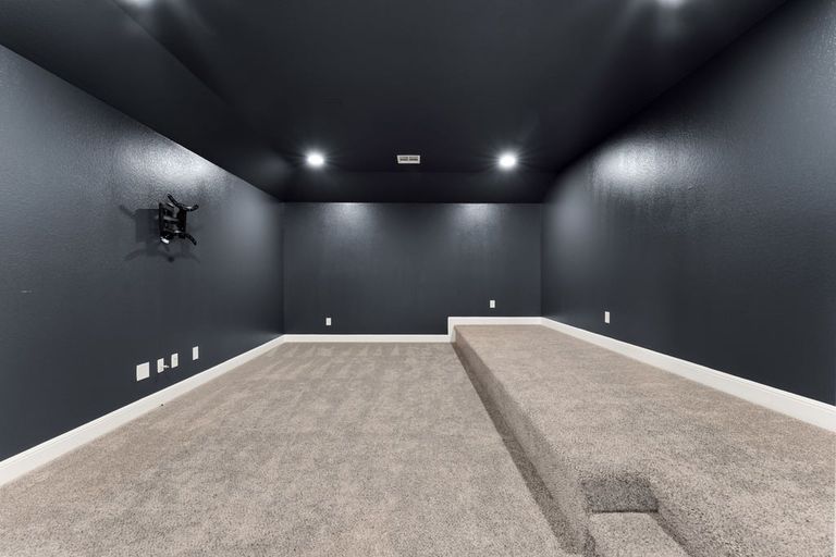 20-custom-3917-rosa-park-ln-(24-of-38).jpg