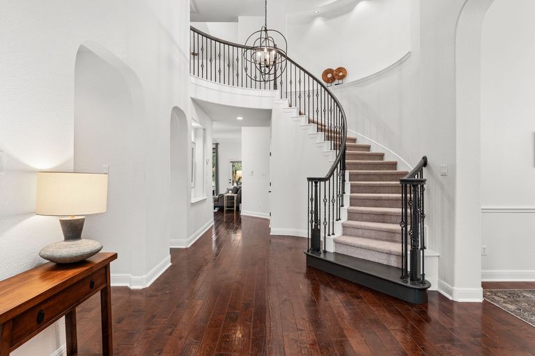 20-web-or-mls-11505-hollister-dr-49.jpg