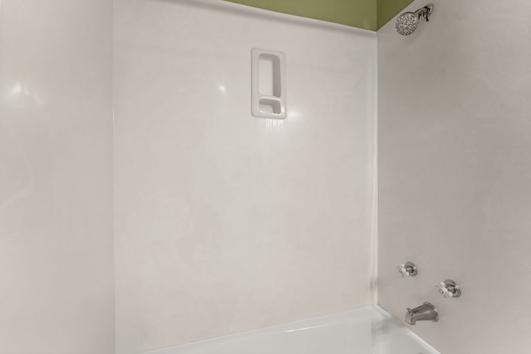 20-web-or-mls-13510-copper-hills-dr-7.jpg