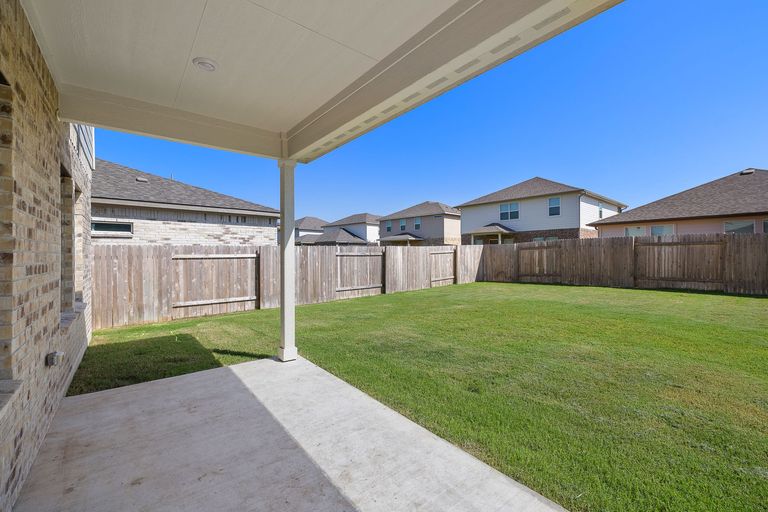20-web-or-mls-14424-allard-dr-kcp-052924---139.jpg