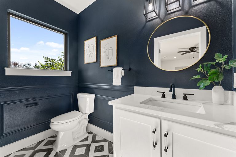 20-web-or-mls-1604-cedar-ave-(2-of-25).jpg