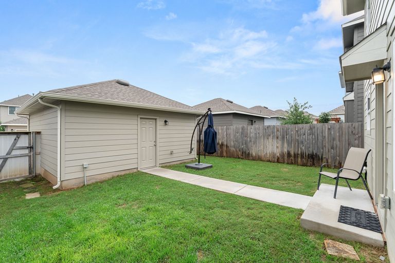 20-web-or-mls-17909-papaveri-wy-209-(5-of-25).jpg