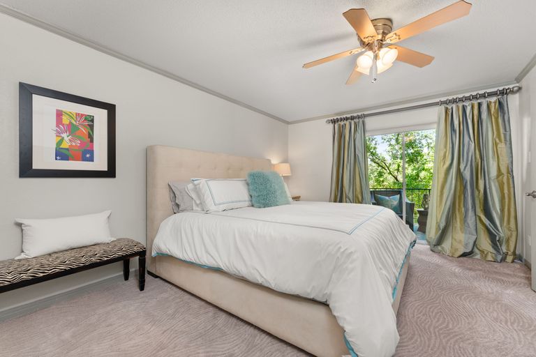 20-web-or-mls-4002-shoal-creek-blvd-b-(18-of-25).jpg