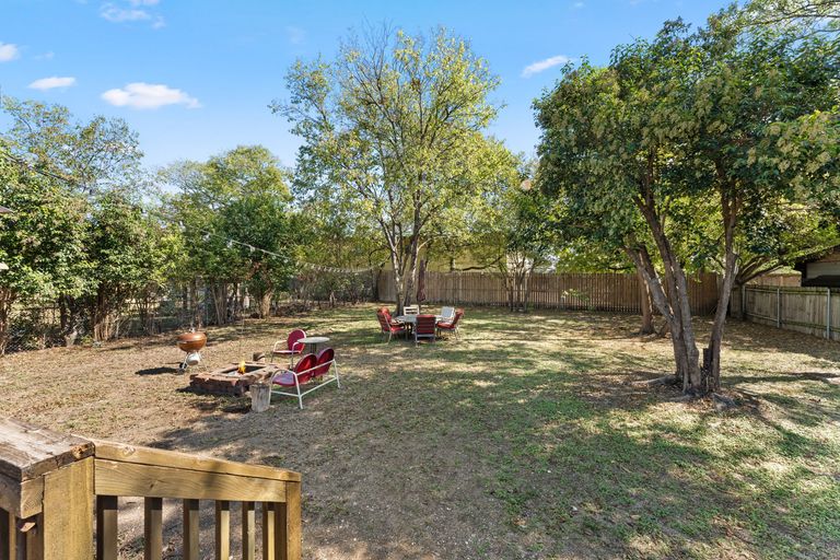 20-web-or-mls-7909-tisdale-dr-17.jpg