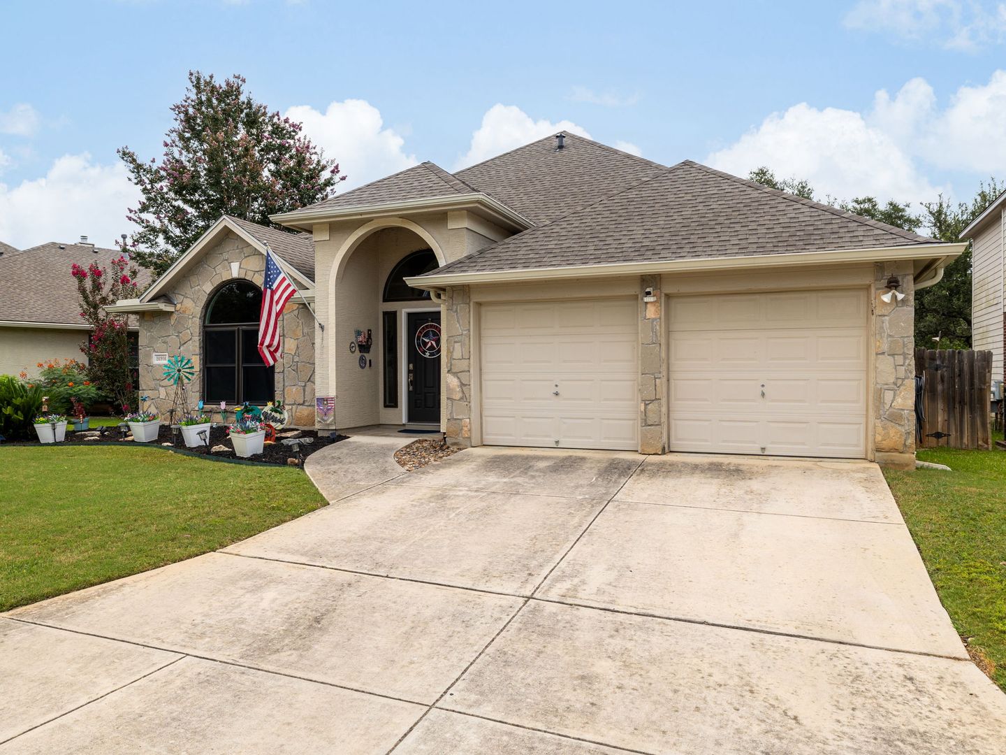 2025-07-18----1930---kaleb-yates---26906-spiral-canyon,-san-antonio,-tx-78261-(3-of-40).jpg