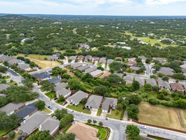 2025-07-18----1930---kaleb-yates---26906-spiral-canyon,-san-antonio,-tx-78261-(35-of-40).jpg