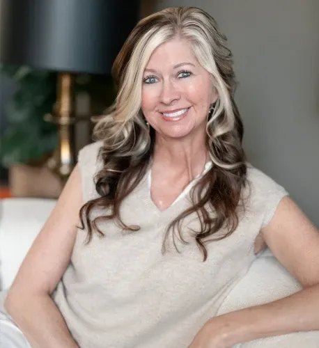 Christina Ellis