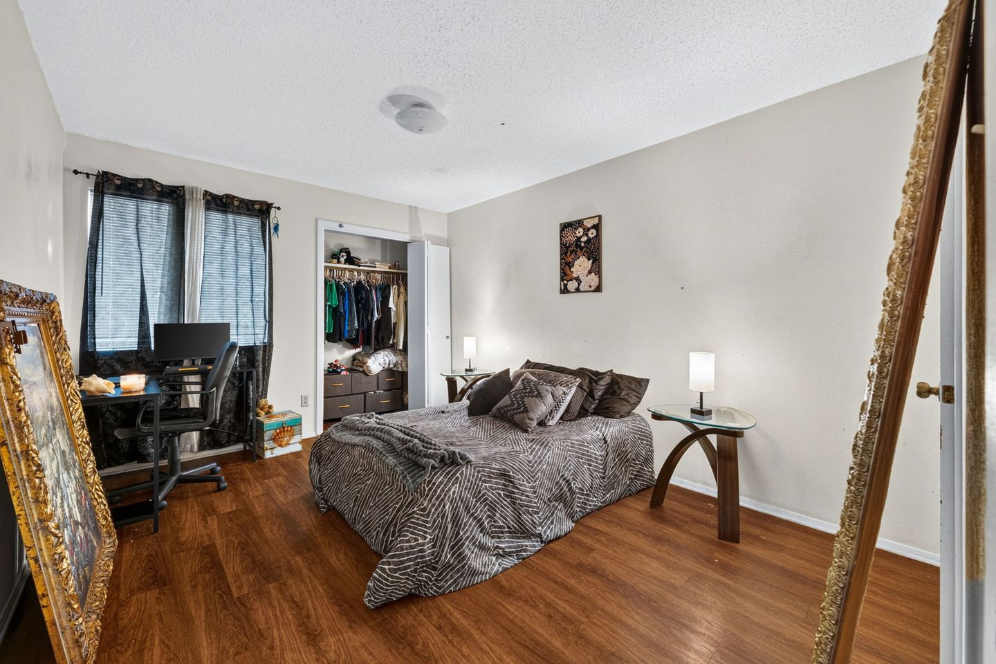 21-web-or-mls-1404-w-braker-ln-a-and-b-(21-of-25).jpg