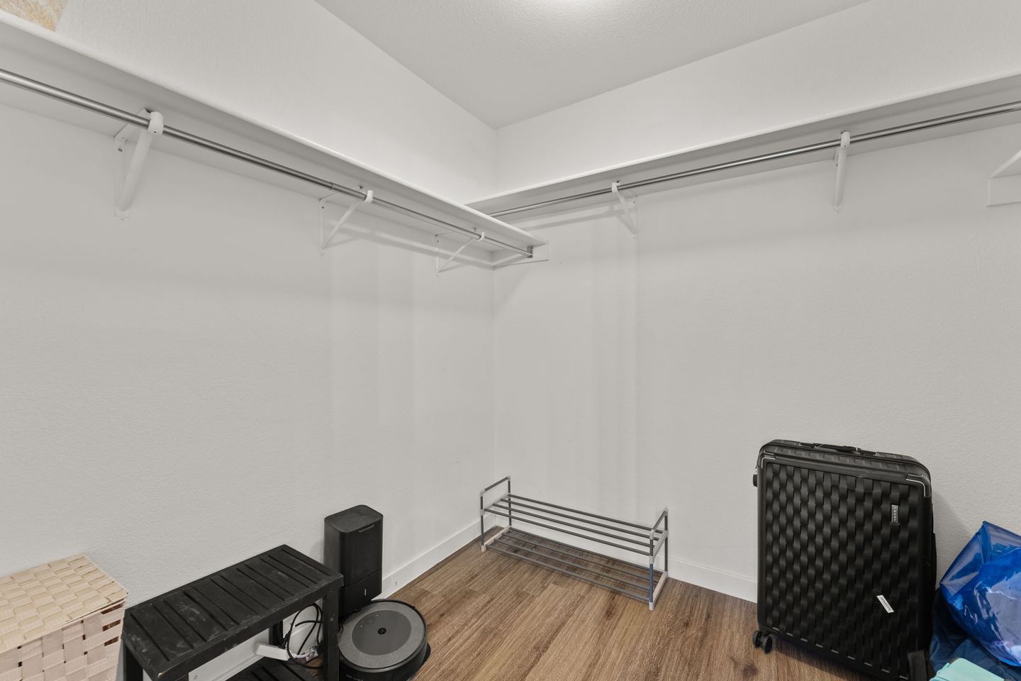 21-web-or-mls-1505-balsam-way-23-1745433778.jpg