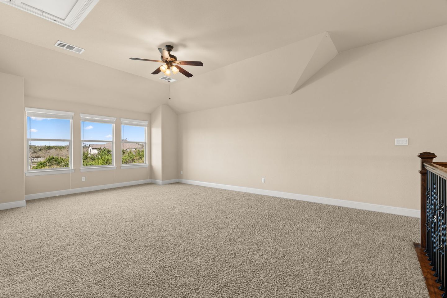 21-web-or-mls-17609-wildrye-dr-(23-of-46).jpg
