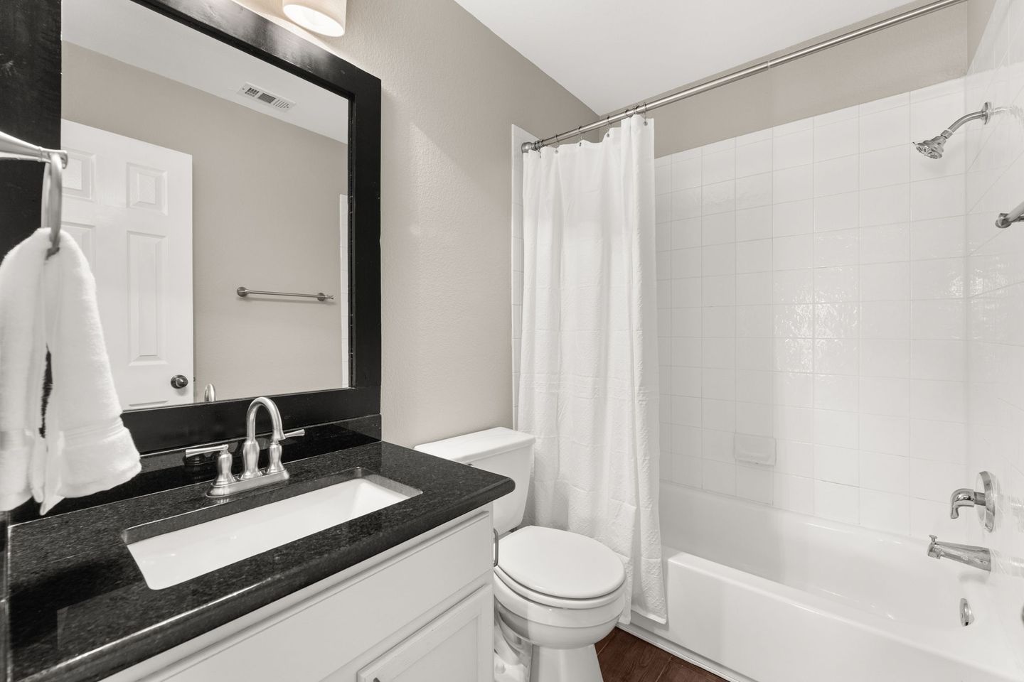21-web-or-mls-2500-wilma-rudolph-rd-18.jpg