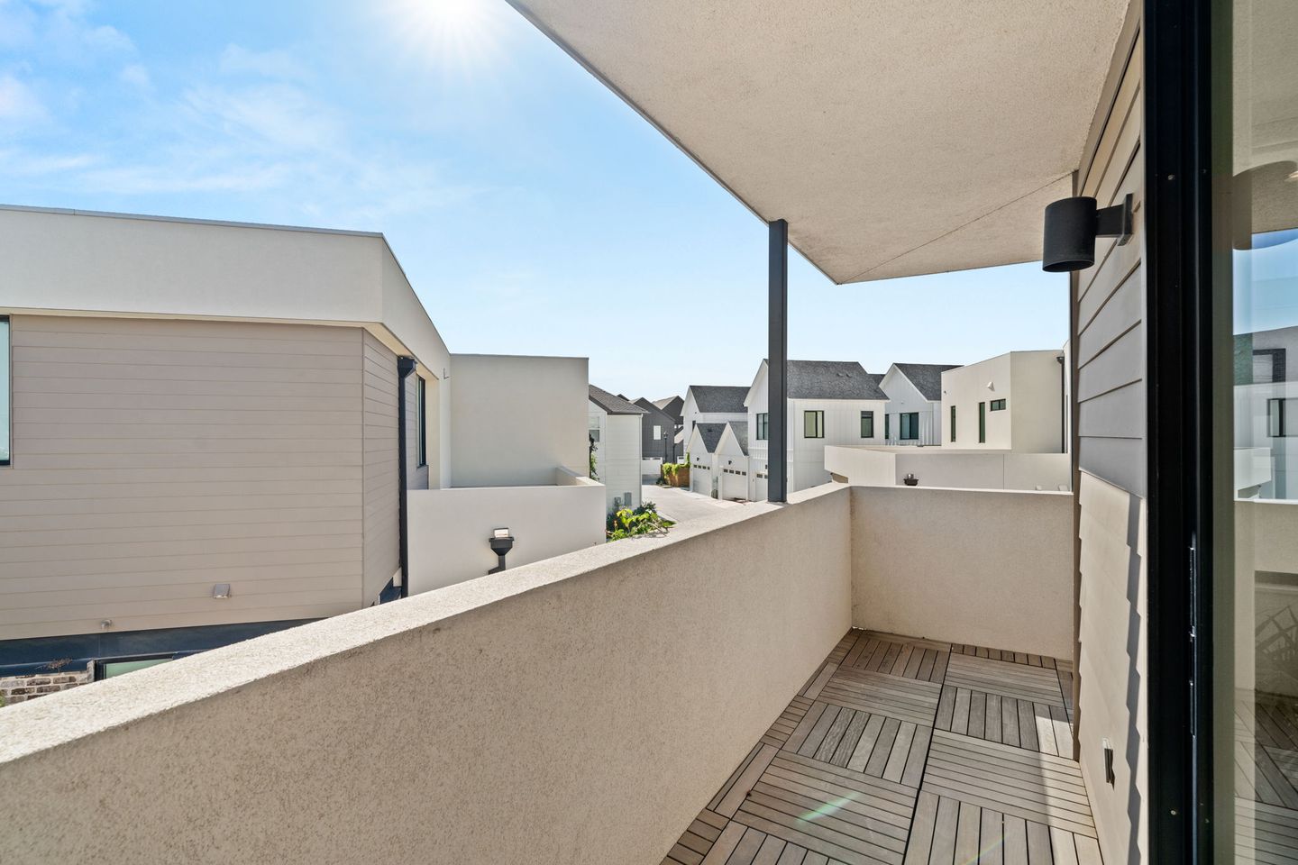 21-web-or-mls-2524-doc-reeves-st-(8-of-30).jpg