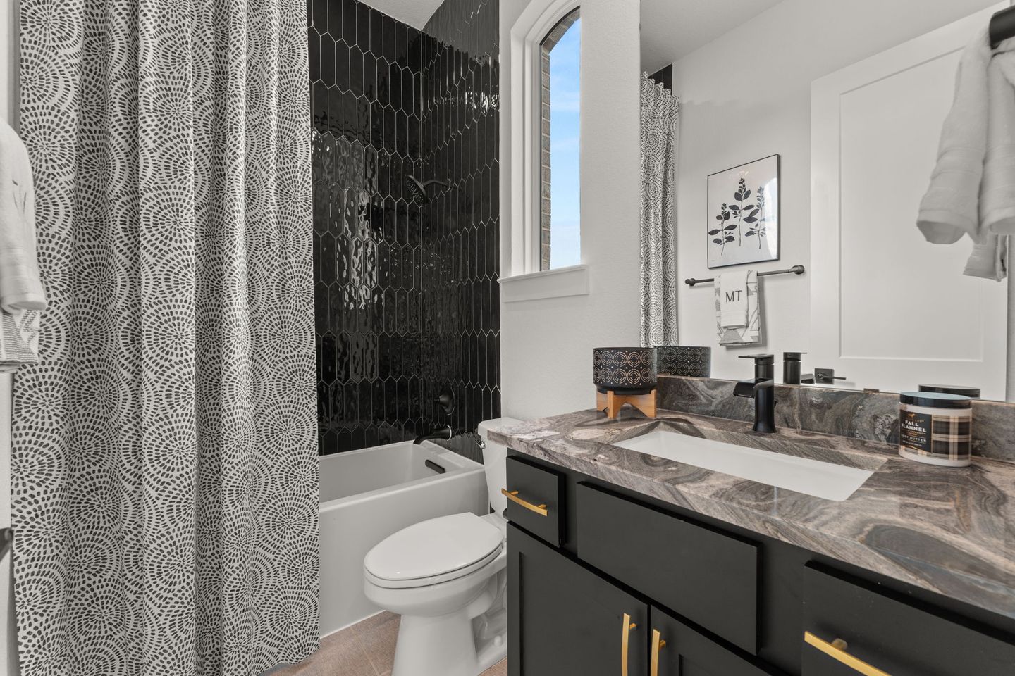 21-web-or-mls-278-milam-crk-dr-(27-of-35).jpg