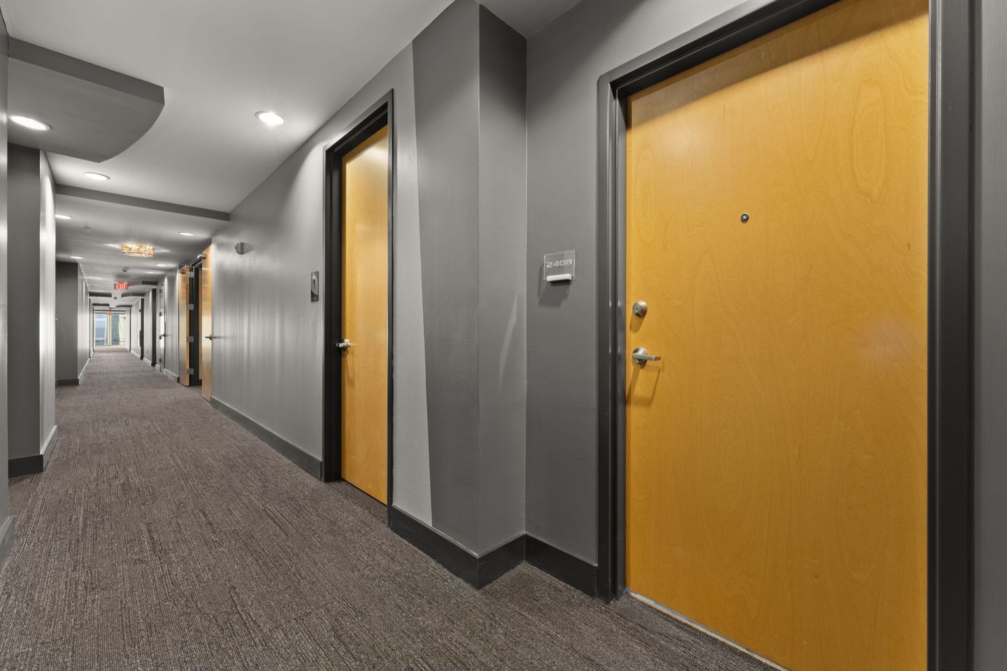 21-web-or-mls-360-nueces-st-2408-(23-of-38).jpg