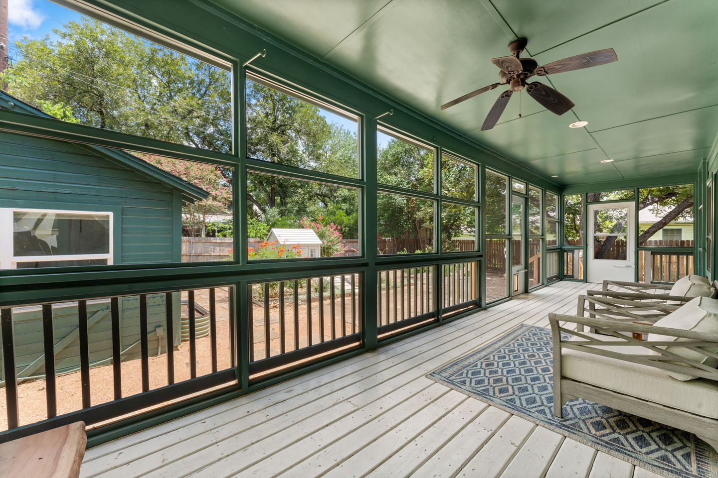 21-web-or-mls-4903-shoal-creek-blvd-(25-of-38).jpg