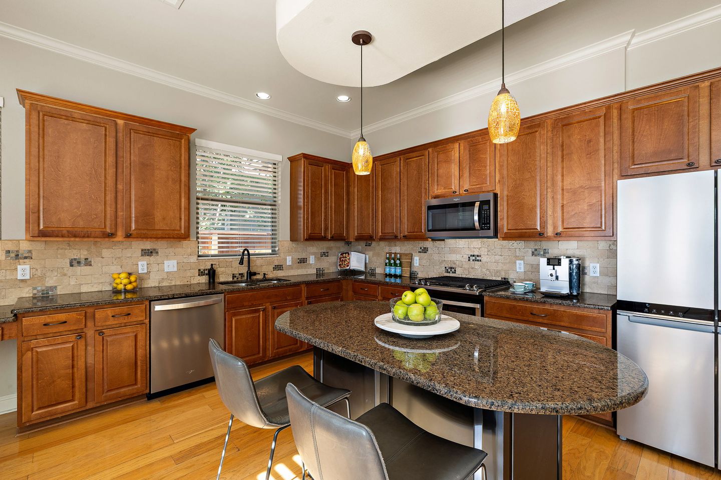 21-web-or-mls-5607-clay-ave-a-kcp-032326---193-1774466151.jpg