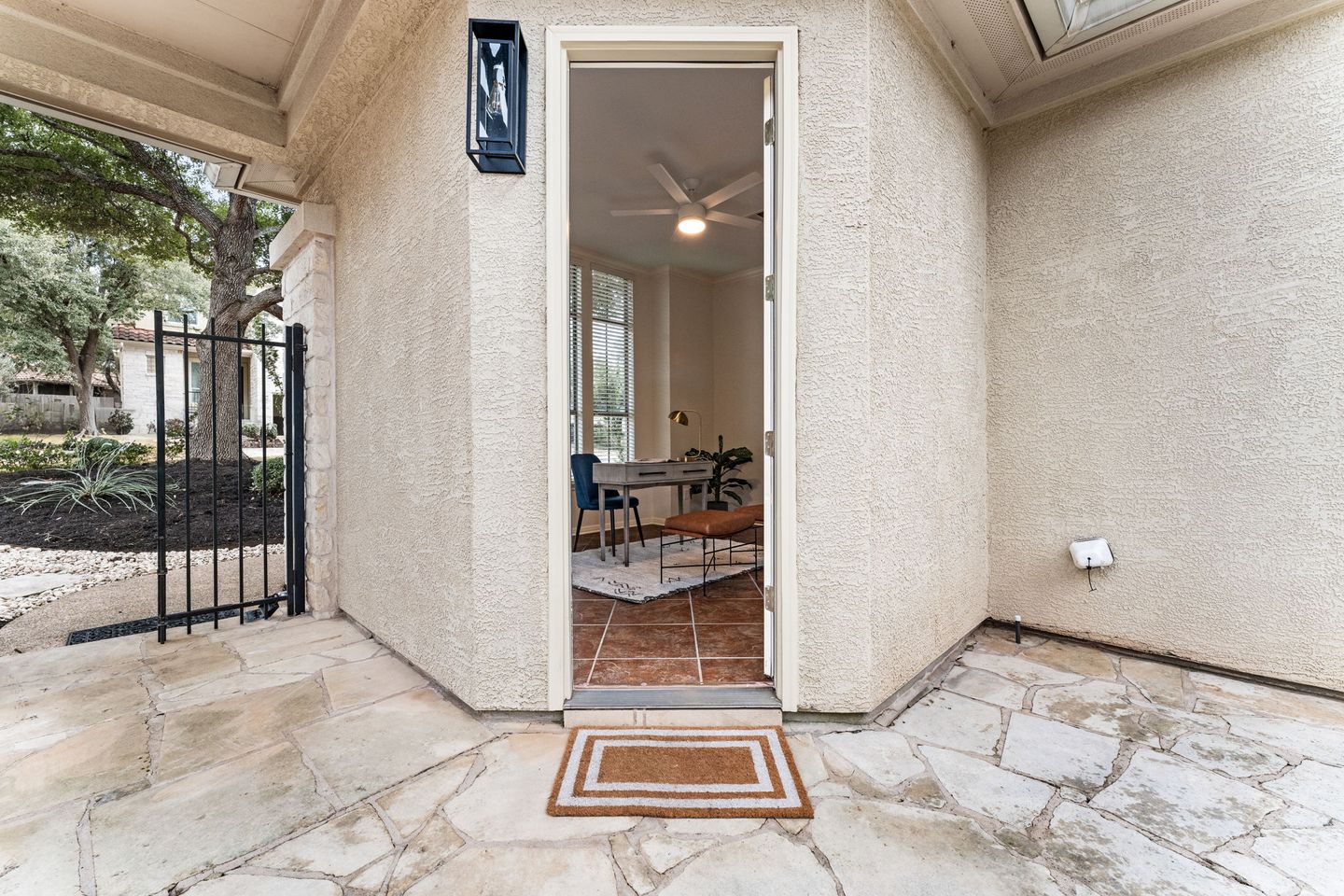 21-web-or-mls-6356-tasajillo-trail-18.jpg