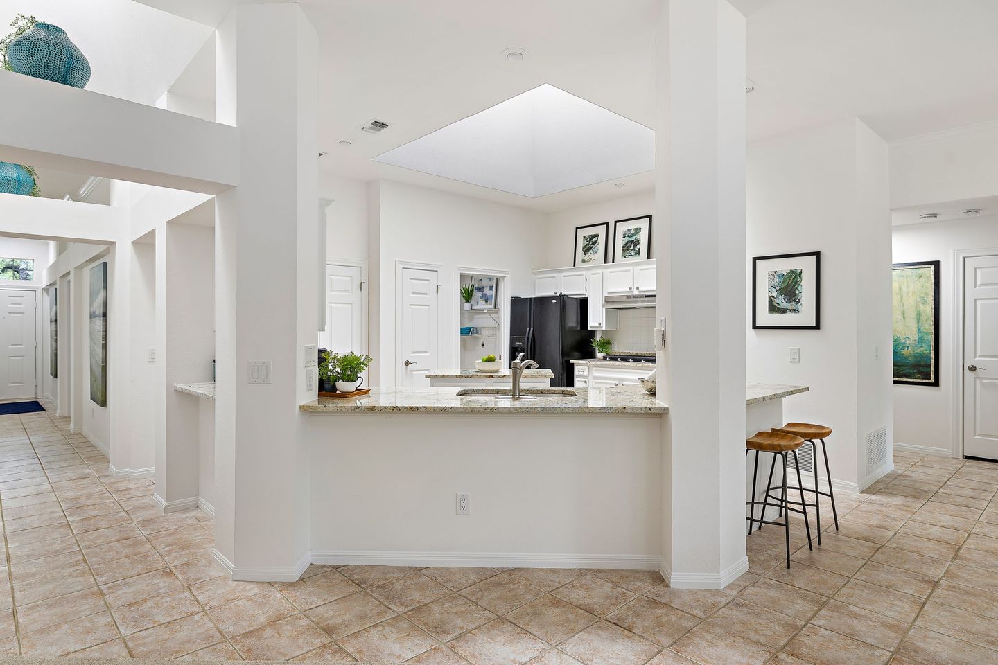 21-web-or-mls-6500-back-bay-ln-kcp-050824---167.jpg